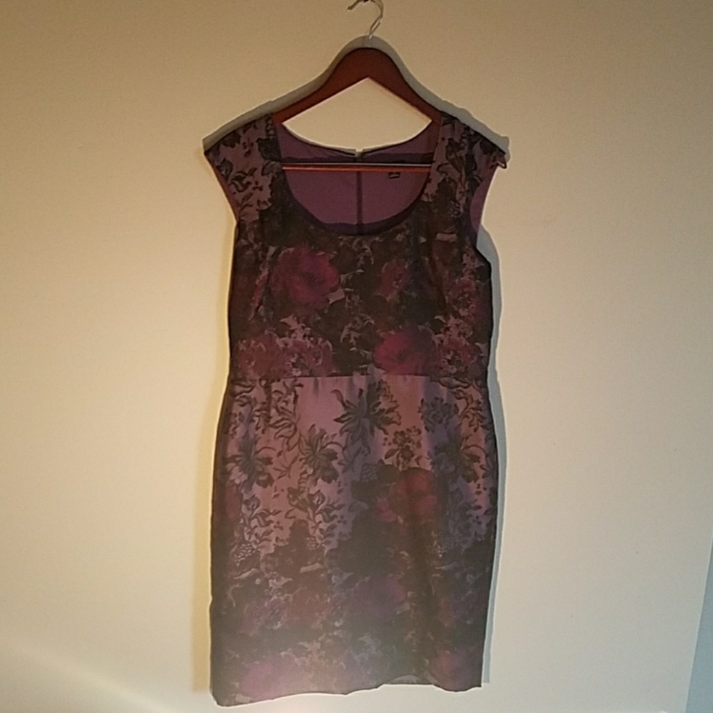 Dress with purple and black, silky fabric, lined